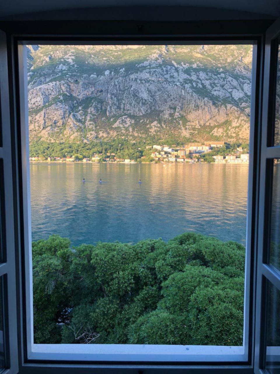Bed and Breakfast Palazzo Sbutega Kotor Exterior foto