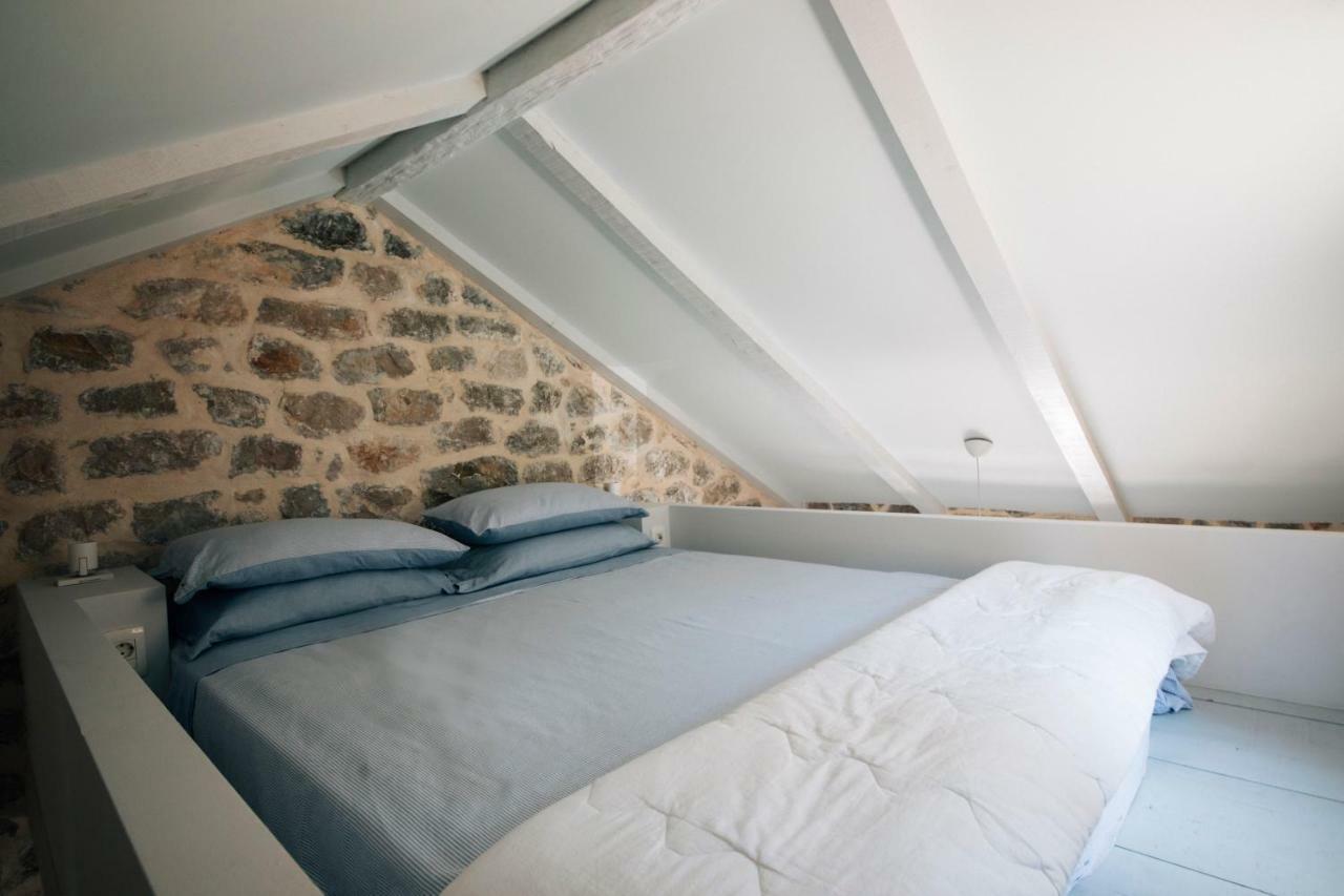 Bed and Breakfast Palazzo Sbutega Kotor Exterior foto